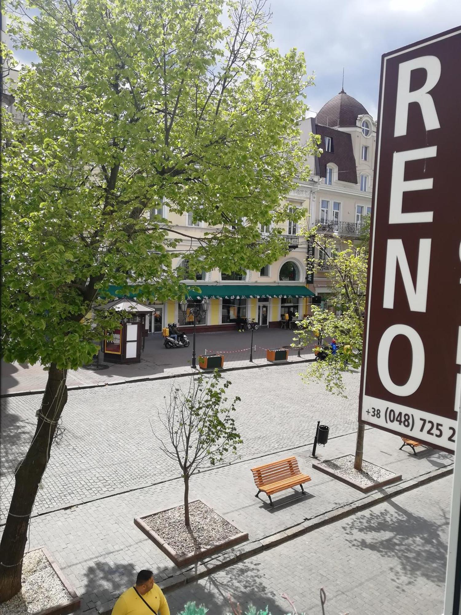 Hotel Reno On Deribasovskaya Odessa Eksteriør billede